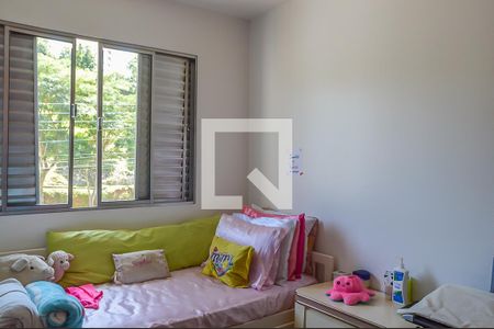 Casa à venda com 165m², 3 quartos e 4 vagas Casa à venda com 165m², 3 quartos e 4 vagasQuarto 2