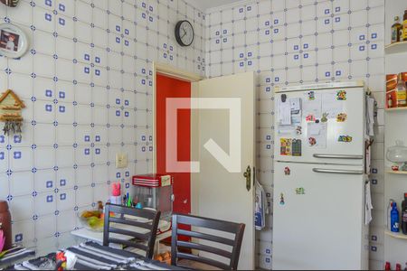 Casa à venda com 165m², 3 quartos e 4 vagas Casa à venda com 165m², 3 quartos e 4 vagasCozinha