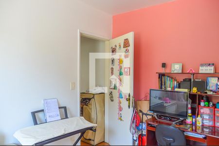 Casa à venda com 165m², 3 quartos e 4 vagas Casa à venda com 165m², 3 quartos e 4 vagasQuarto 2