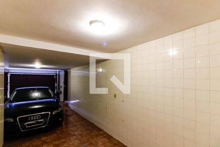 Casa à venda com 100m², 3 quartos e 2 vagas Casa à venda com 100m², 3 quartos e 2 vagasGaragem
