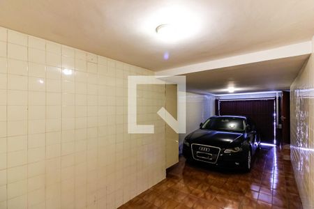Casa à venda com 100m², 3 quartos e 2 vagas Casa à venda com 100m², 3 quartos e 2 vagasGaragem