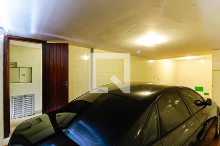 Casa à venda com 100m², 3 quartos e 2 vagas Casa à venda com 100m², 3 quartos e 2 vagasGaragem