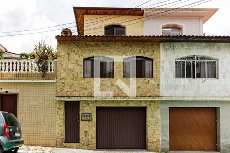 Casa à venda com 100m², 3 quartos e 2 vagas Casa à venda com 100m², 3 quartos e 2 vagasFachada da Casa