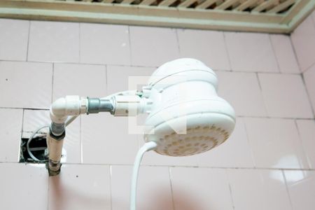 Casa à venda com 130m², 3 quartos e 2 vagas Casa à venda com 130m², 3 quartos e 2 vagasBanheiro Social