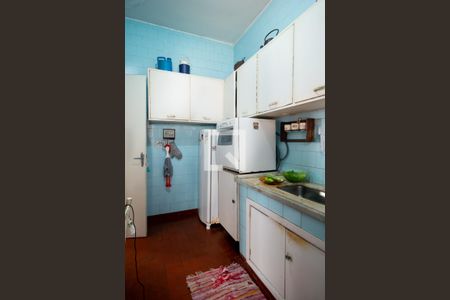 Casa à venda com 130m², 3 quartos e 2 vagas Casa à venda com 130m², 3 quartos e 2 vagasCozinha