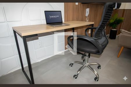 Sala/Quarto de casa para alugar com 1 quarto, 25m² em Jardim Ivana, São Paulo