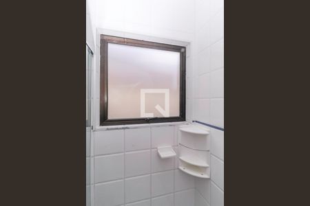 Casa de condomínio para alugar com 120m², 3 quartos e 1 vaga Casa de condomínio para alugar com 120m², 3 quartos e 1 vagaBanheiro 2