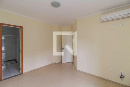 Casa de condomínio para alugar com 120m², 3 quartos e 1 vaga Casa de condomínio para alugar com 120m², 3 quartos e 1 vagaSuíte