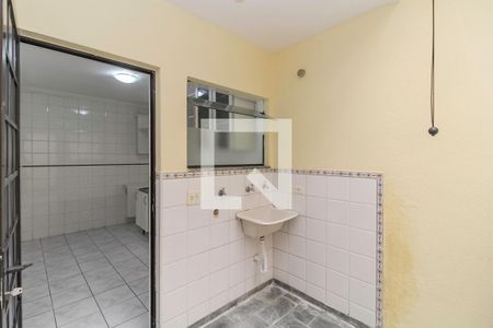 Casa de condomínio para alugar com 120m², 3 quartos e 1 vaga Casa de condomínio para alugar com 120m², 3 quartos e 1 vagaÁrea de Serviço