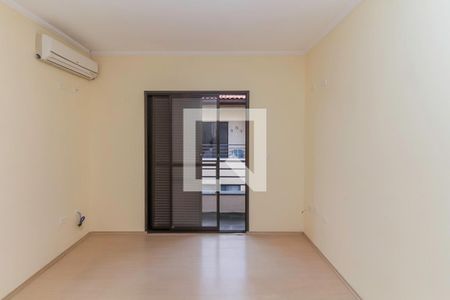 Casa de condomínio para alugar com 120m², 3 quartos e 1 vaga Casa de condomínio para alugar com 120m², 3 quartos e 1 vagaSuíte