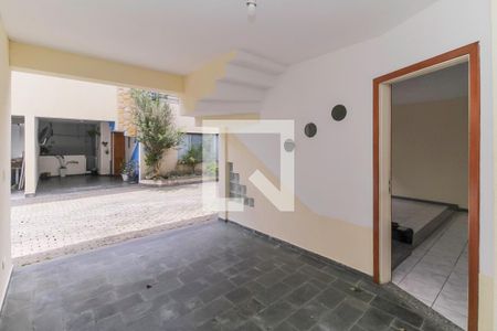 Casa de condomínio para alugar com 120m², 3 quartos e 1 vaga Casa de condomínio para alugar com 120m², 3 quartos e 1 vagaGaragem