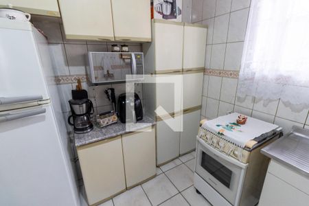 Casa à venda com 168m², 2 quartos e 1 vagaCozinha - Armários