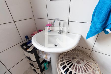 Casa à venda com 168m², 2 quartos e 1 vagaBanheiro