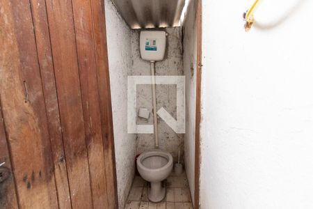 Casa à venda com 168m², 2 quartos e 1 vagaLavabo