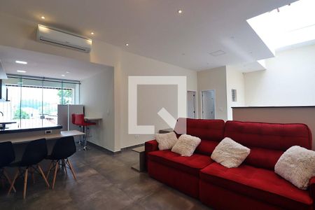 Sala de casa à venda com 4 quartos, 289m² em Parque Oratório, Santo André