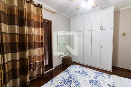 Casa à venda com 340m², 4 quartos e 4 vagasSuíte 2