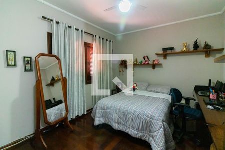 Casa à venda com 340m², 4 quartos e 4 vagasSuíte 3