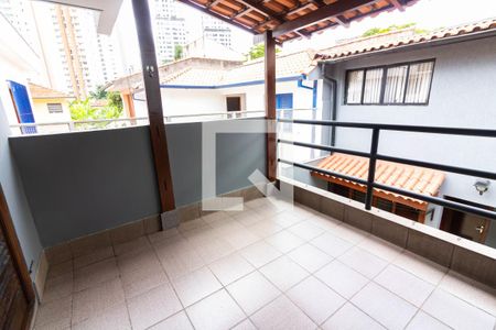 Casa à venda com 340m², 4 quartos e 4 vagasSuíte 2, varanda