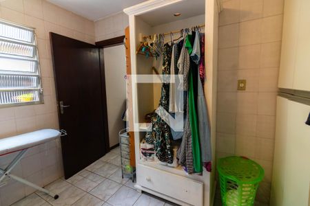 Casa à venda com 340m², 4 quartos e 4 vagasÁrea de Serviço