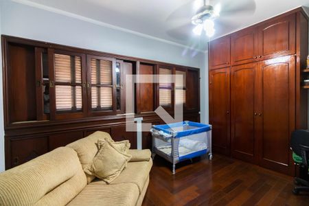 Casa à venda com 340m², 4 quartos e 4 vagasSuíte 1