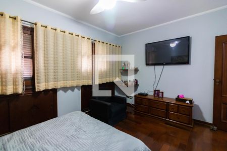 Casa à venda com 340m², 4 quartos e 4 vagasSuíte 1