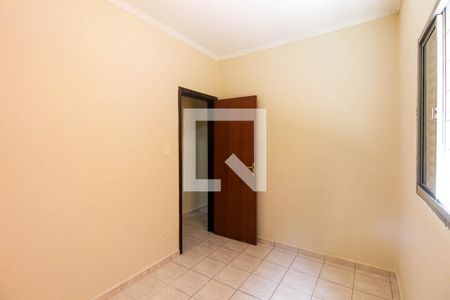 Casa à venda com 140m², 3 quartos e 2 vagas Casa à venda com 140m², 3 quartos e 2 vagasQuarto 3