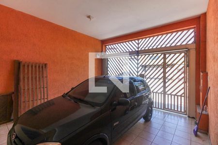 Casa à venda com 140m², 3 quartos e 2 vagas Casa à venda com 140m², 3 quartos e 2 vagasGaragem