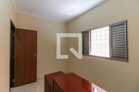 Casa à venda com 140m², 3 quartos e 2 vagas Casa à venda com 140m², 3 quartos e 2 vagasQuarto 2