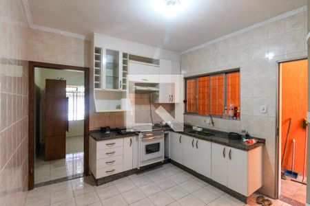 Casa à venda com 140m², 3 quartos e 2 vagas Casa à venda com 140m², 3 quartos e 2 vagasCozinha