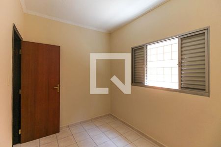 Casa à venda com 140m², 3 quartos e 2 vagas Casa à venda com 140m², 3 quartos e 2 vagasQuarto 3
