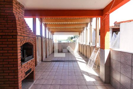 Casa à venda com 140m², 3 quartos e 2 vagas Casa à venda com 140m², 3 quartos e 2 vagasÁrea de Serviço