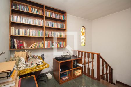 Casa à venda com 258m², 4 quartos e 2 vagas Casa à venda com 258m², 4 quartos e 2 vagasEscritório