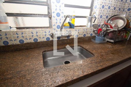 Casa à venda com 258m², 4 quartos e 2 vagas Casa à venda com 258m², 4 quartos e 2 vagasCozinha