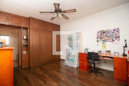 Casa à venda com 258m², 4 quartos e 2 vagas Casa à venda com 258m², 4 quartos e 2 vagasQuarto 2 - Suíte 1