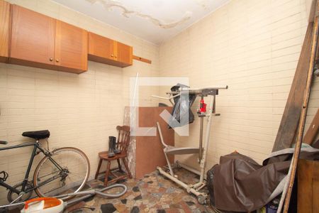 Casa à venda com 258m², 4 quartos e 2 vagas Casa à venda com 258m², 4 quartos e 2 vagasQuarto de Serviço