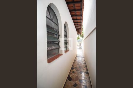 Casa à venda com 258m², 4 quartos e 2 vagas Casa à venda com 258m², 4 quartos e 2 vagasQuintal