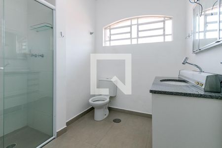 Casa à venda com 250m², 3 quartos e 2 vagasBanheiro da Suíte