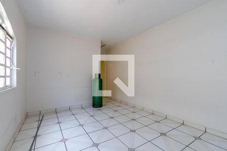 Casa à venda com 250m², 3 quartos e 2 vagasCopa