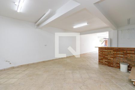 Casa à venda com 250m², 3 quartos e 2 vagasSalão