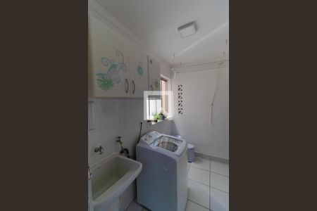 Apartamento à venda com 110m², 3 quartos e 1 vagaÁrea de Serviço