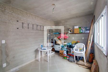 Casa à venda com 200m², 2 quartos e 2 vagasDispensa 