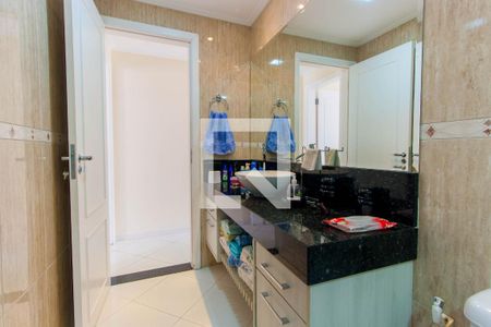 Casa à venda com 200m², 2 quartos e 2 vagasBanheiro 2