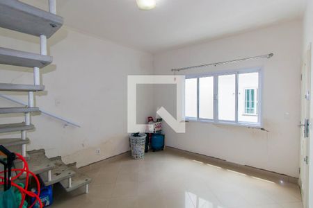 Casa à venda com 200m², 2 quartos e 2 vagasQuarto - Casa 2