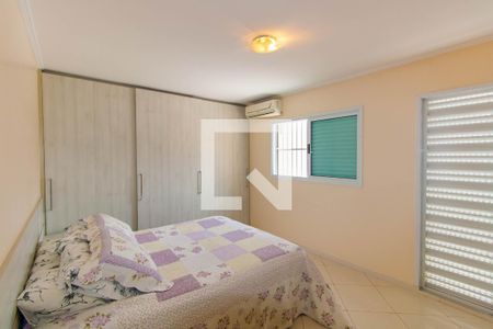 Casa à venda com 200m², 2 quartos e 2 vagasQuarto 1