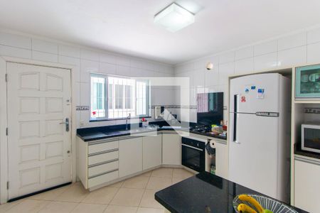 Casa à venda com 200m², 2 quartos e 2 vagasCozinha