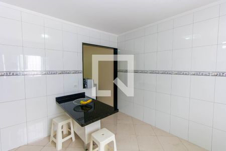 Casa à venda com 200m², 2 quartos e 2 vagasCozinha