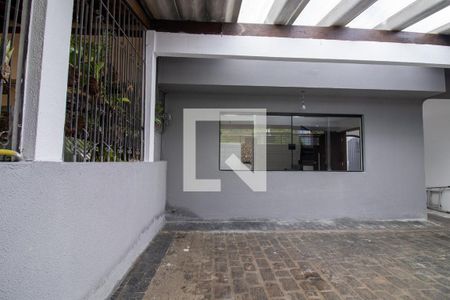 Casa à venda com 140m², 2 quartos e 3 vagas Casa à venda com 140m², 2 quartos e 3 vagasGaragem
