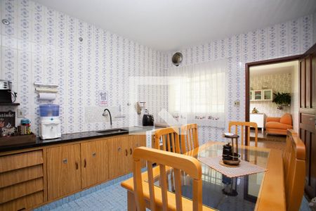 Casa à venda com 200m², 3 quartos e 2 vagasCozinha