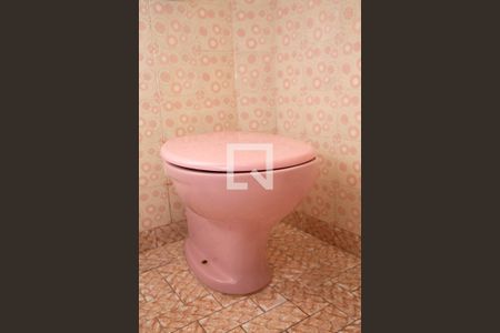 Casa à venda com 200m², 3 quartos e 2 vagasBanheiro