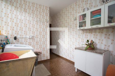 Casa à venda com 200m², 3 quartos e 2 vagasÁrea de Serviço